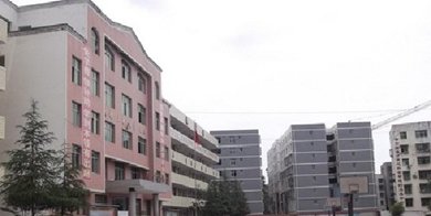巴中市恩陽區職業中學是讀幾年？