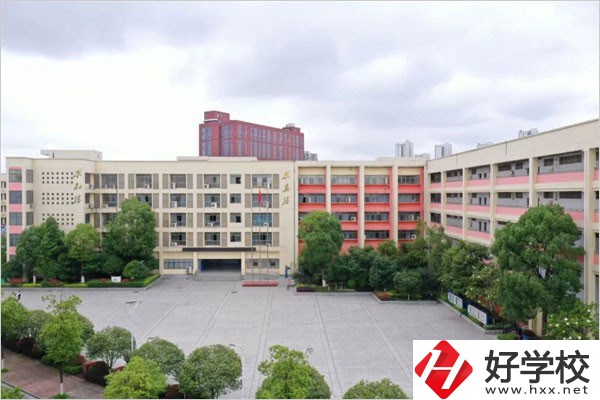 長沙電子工業學校的對口高考升學率高不高？