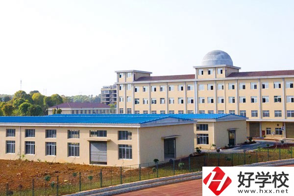益陽市有幾所學校有汽修專業?哪所最好?