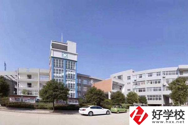 岳陽市江南通信職業技術學校有什么專業?可以留學嗎?