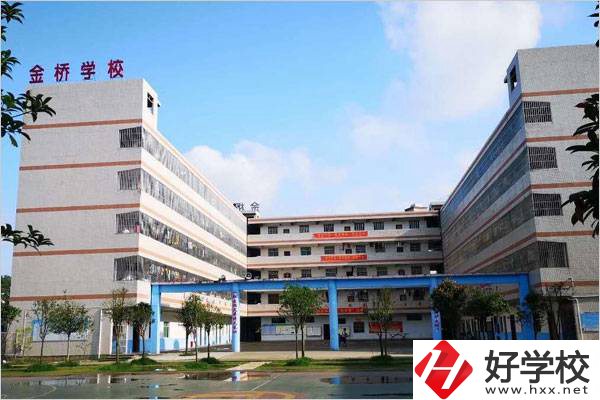 永州的東安縣有職高嗎？能學什么專業？