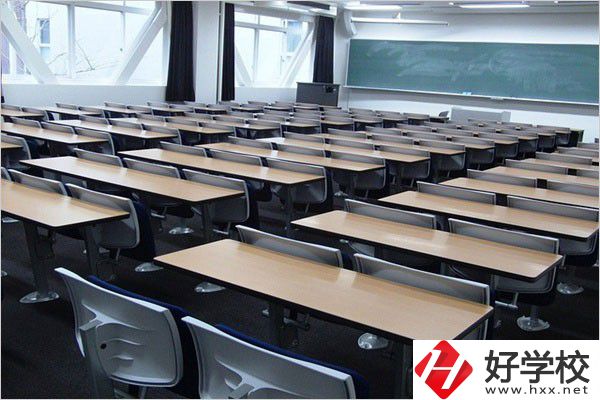 懷化有哪些公辦中專？可以學什么特色專業？