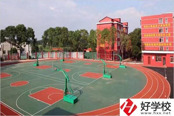 湘陰縣中山職業技術學校操場