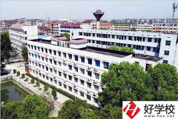 益陽市衛生職業技術學?；A設施怎么樣？位置在哪？