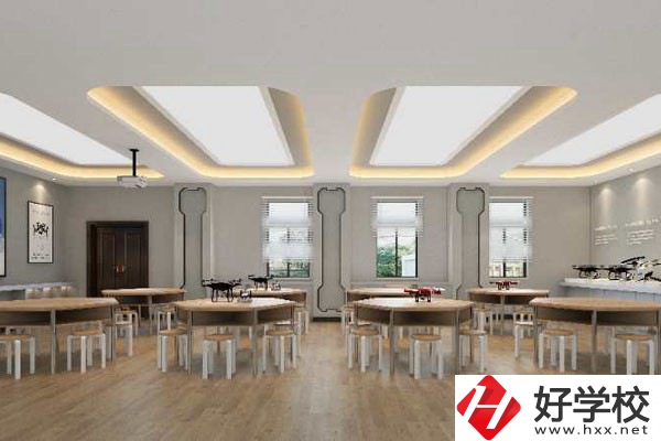 岳陽市新青年職業技術學校實訓室