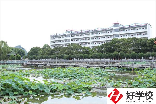 湖南省永州市工業貿易中等專業學校校園風光