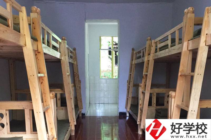 湖南湘西涉外經濟職業學校宿舍