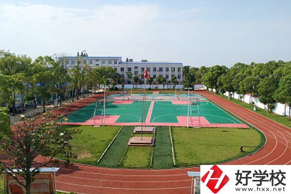 岳陽市建設科技職業技術學校運動場