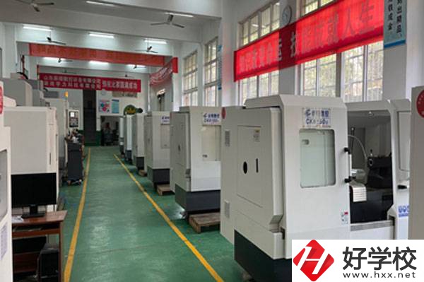 湖南省工業貿易學校在什么位置？有哪些辦學優勢？