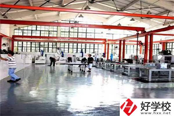 益陽最好的民辦技校是哪所？技校讀了有用嗎？