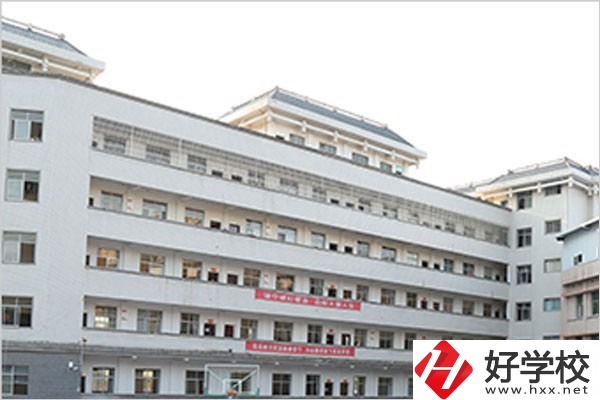 懷化啟航衛生學校教學樓