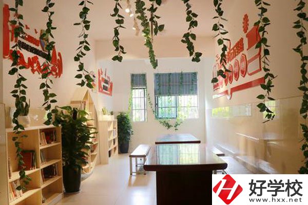 長沙汽車工業學校都有哪些熱門專業？