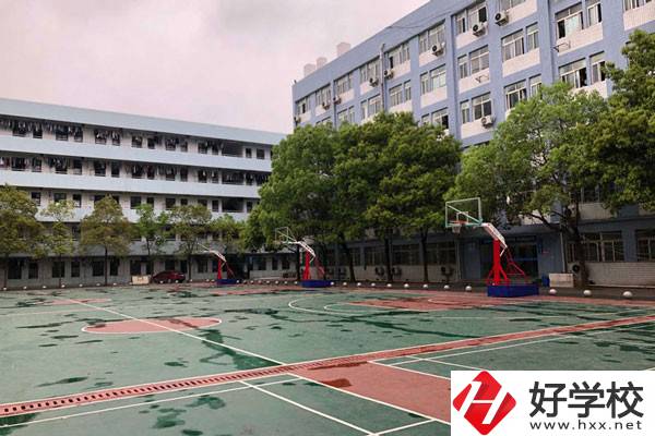株洲第一職業技術學校運動場