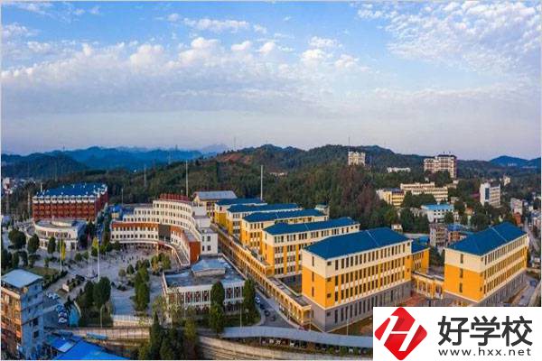 湖南省隆回縣職業中等專業學校教學樓