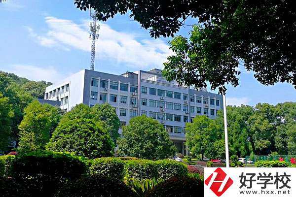 初中畢業讀邵陽市機電職業技術學校，就業前景怎么樣？