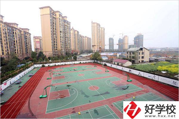 益陽科技工程學校是一所怎樣的職校？
