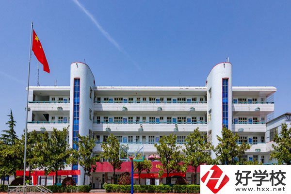 株洲軌道交通職業技術學校怎么樣？開設有哪些專業？