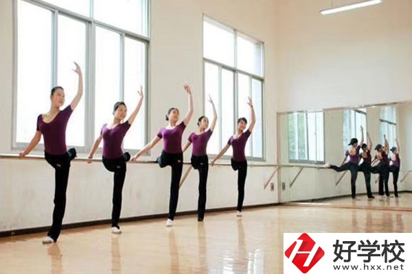 衡陽市信息網絡工程學校是公辦的嗎？辦學特色是什么？