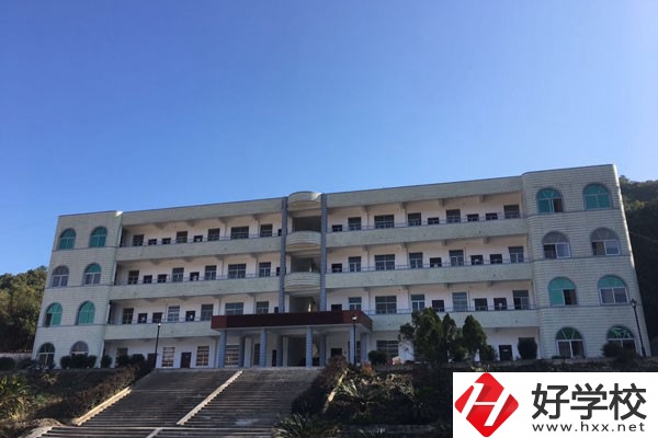 岳陽市新青年職業技術學校怎么樣？辦學情況如何？