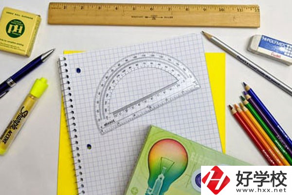 懷化市新華職業學校怎么怎么樣？宿舍好不好？