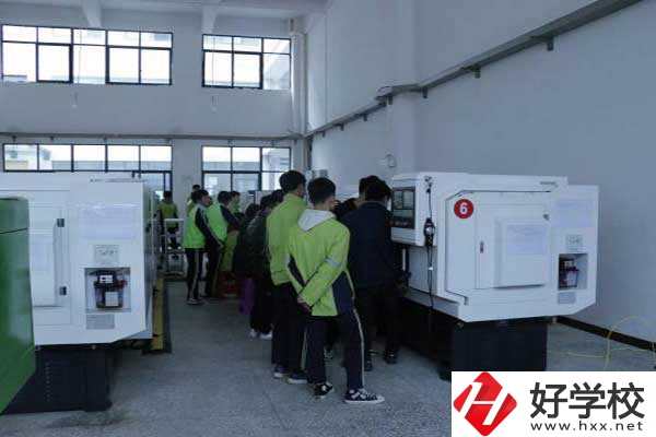 保靖縣中等職業技術學校
