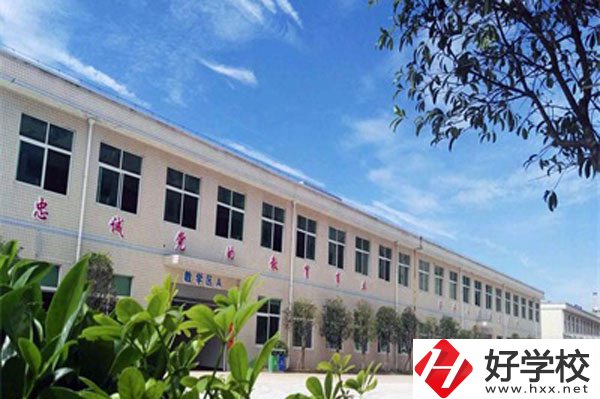 長沙市益立中等職業技術學校教學樓