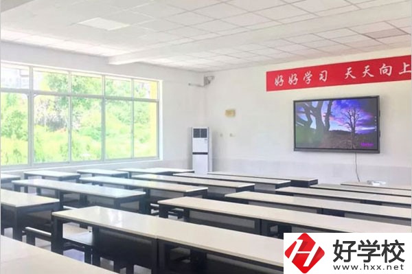 長沙博雅衛生中等專業學校教室