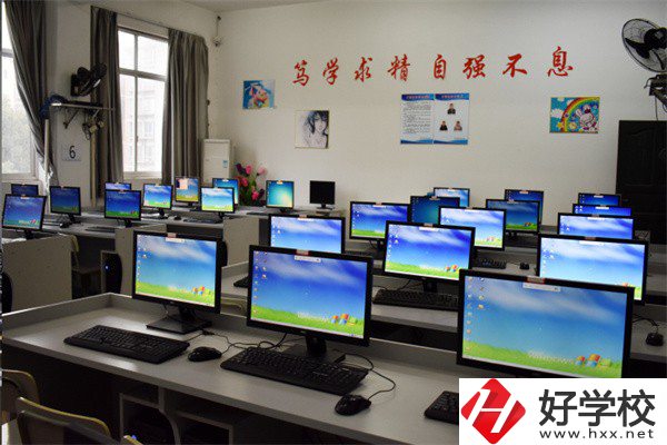 益陽哪些中職學校開設音樂相關專業？學費貴不貴？