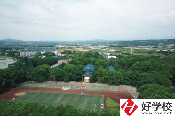 懷化市振華職業學校運動場