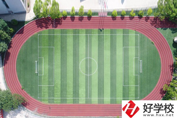 中鐵十二局有限公司技工學校運動場