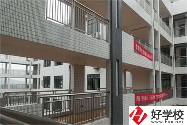 衡東縣職業中專學校教學樓