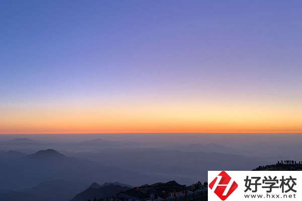 望城縣職業中專學校好不好？開設專業有哪些？