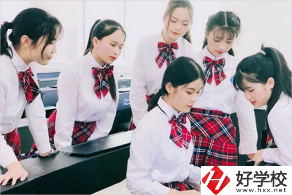 邵陽市哈博職業中專學校實訓室