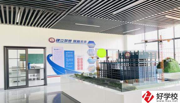 想在長沙學習建筑施工技術專業，推薦這所學校