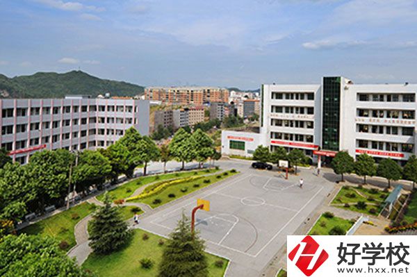 瀘溪縣第一職業中學教學樓