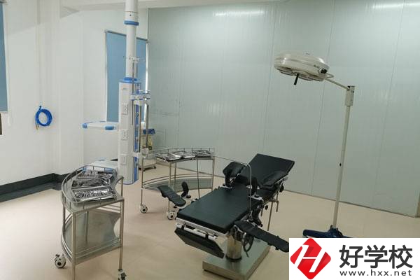 衡陽哪所職高有口腔修復工藝專業？推薦就業機會嗎？
