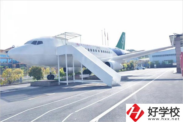 永州鐵航職業技術學校實訓室