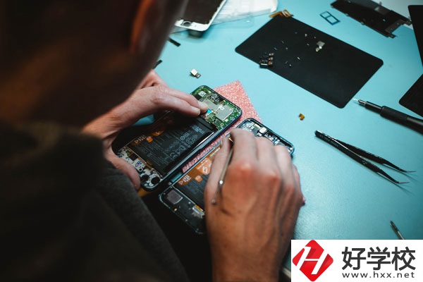 湖南省芷江師范學校有哪些專業？值得讀嗎？