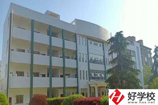 津市職業中專學校有哪些招生專業？