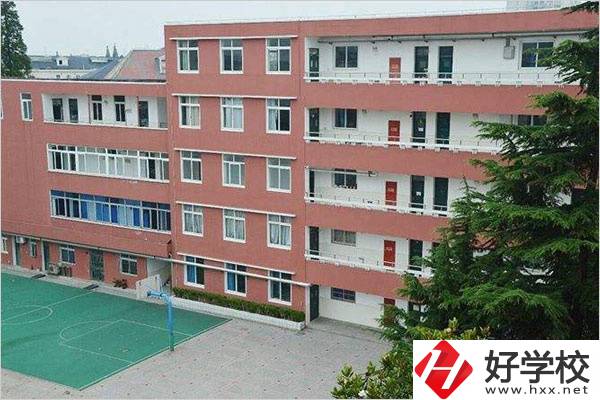 臨湘市湘北職業技術學校實訓樓