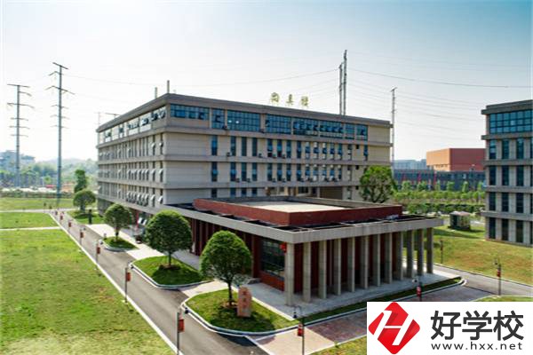 株洲排名靠前的職高是哪幾所？辦學條件怎么樣？