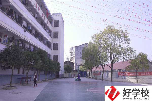 懷化文理職業學校運動場