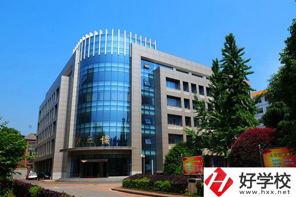 湖南安全技術職業學院實訓樓