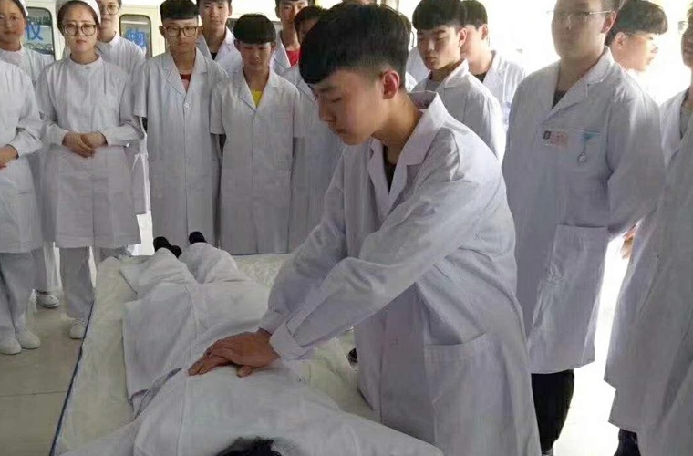 朝陽市衛生學校