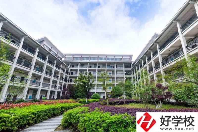 湘西民族職業技術學院教學樓