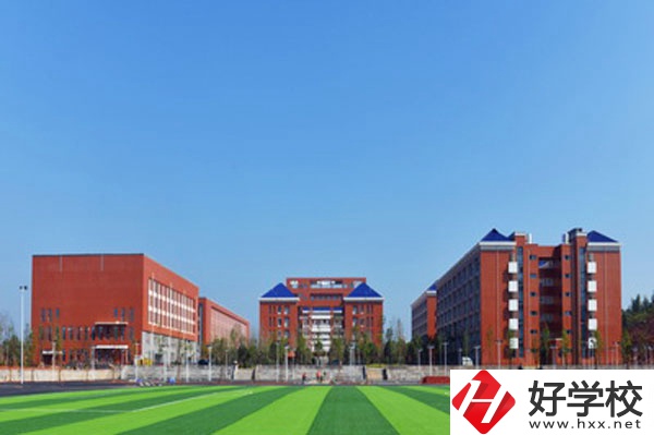 長沙縣職業中專學校運動場