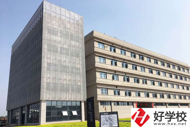 株洲市工業中等專業學校實訓樓