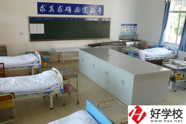 長沙有哪些中職學?？梢詫W護理專業？
