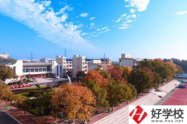 湘潭縣職業技術學院環境2.jpg