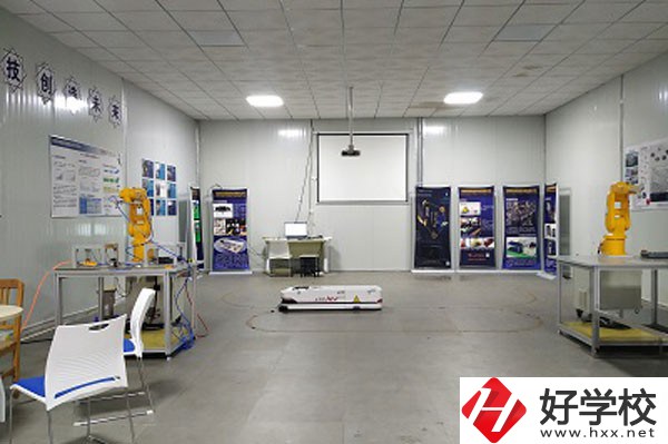 岳陽市建設科技職業技術學校專業情況如何，有哪些辦學特色?